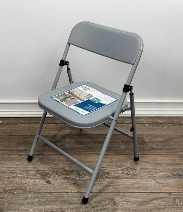 used Your Zone Kids’ Folding Chair
