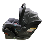 secondhand UPPAbaby MESA V2 Infant Car Seat, 2023, Charcoal Melange Merino Wool)