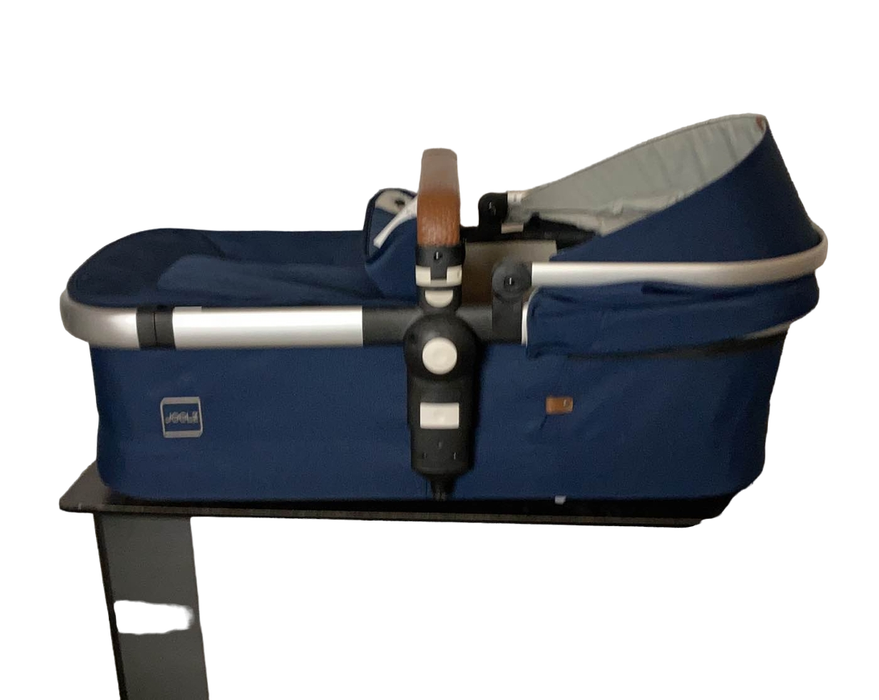 Shop Joolz Hub Bassinet at GoodBuy Gear