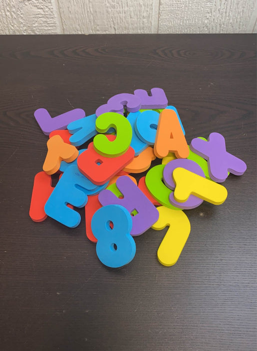 secondhand Munchkin Bath Letters and Numbers