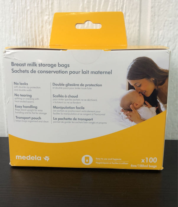 Shop Medela Milk Storage Bags, 100 Count at GoodBuy Gear