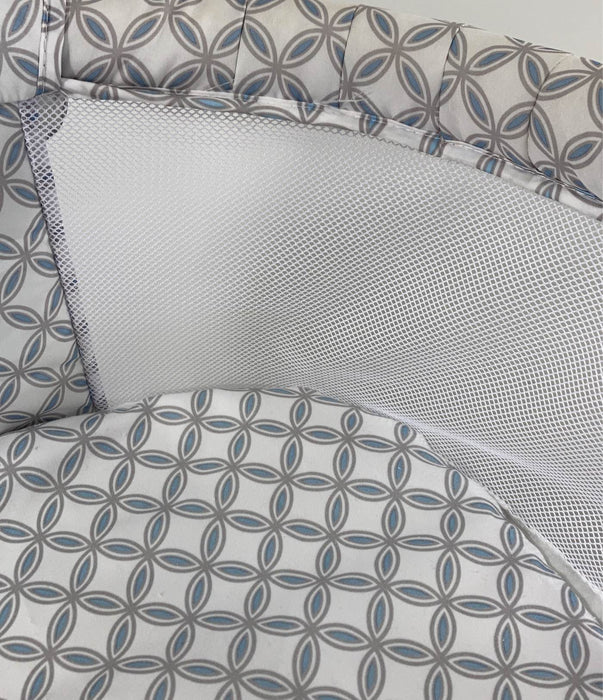 Halo BassiNest Swivel Sleeper, Premiere Series