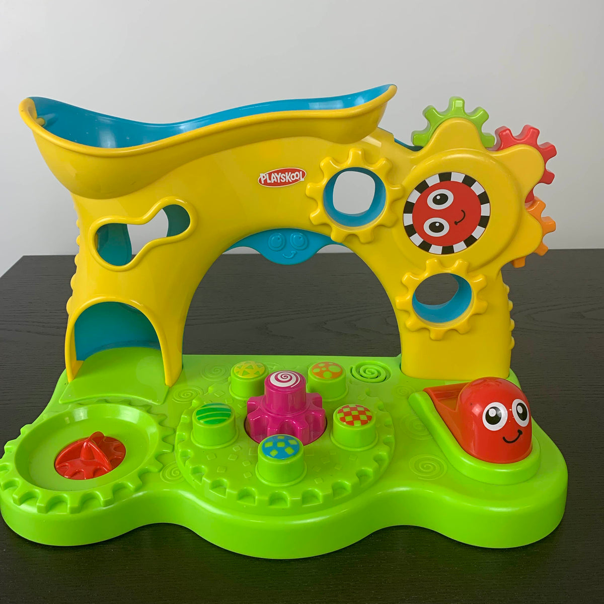 Playskool Music Center 1988 PlaysKool Baby Color 'N Contrast