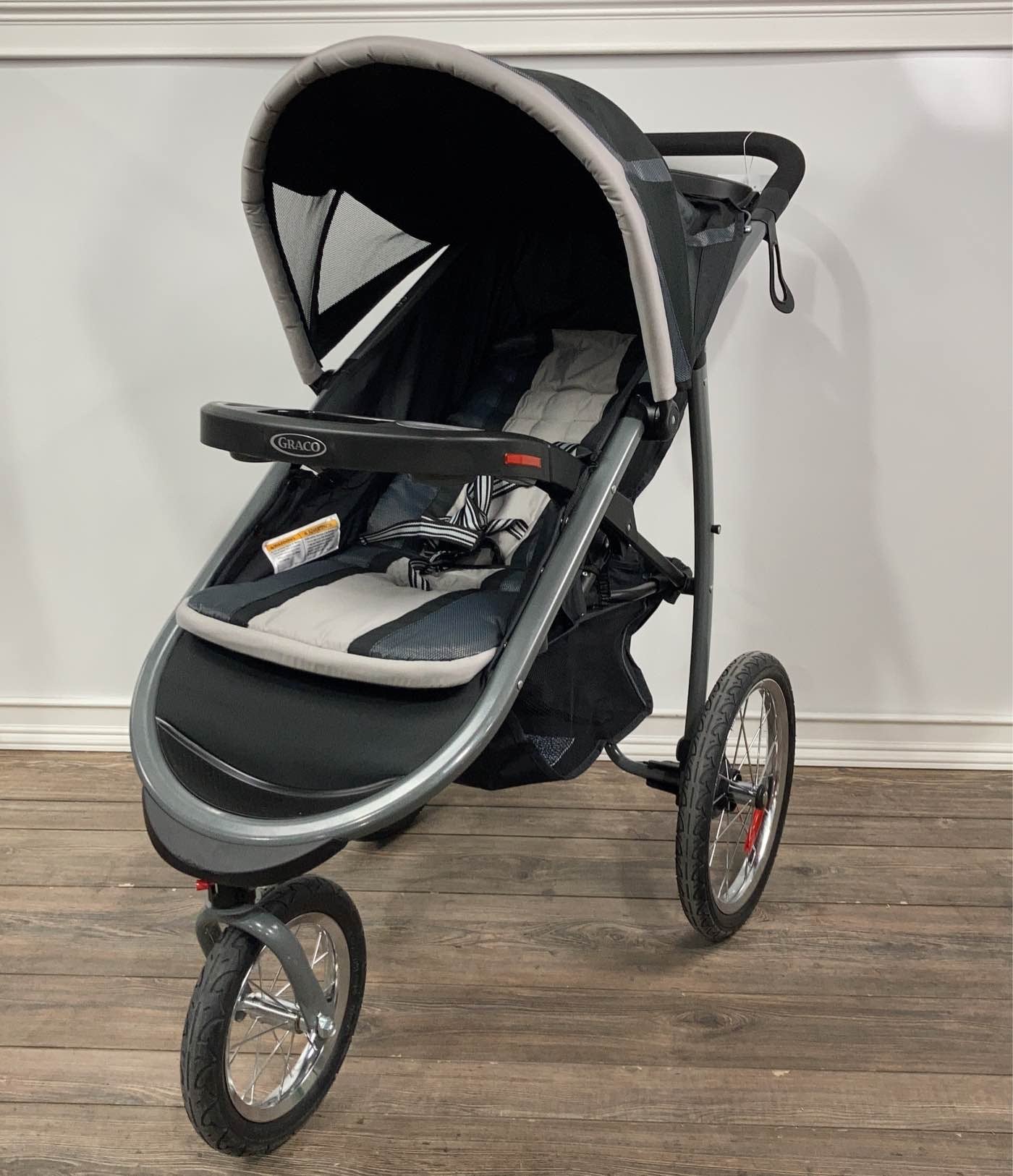 Used graco click outlet connect stroller