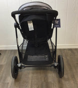 used Graco Modes 3 Essentials LX Travel System