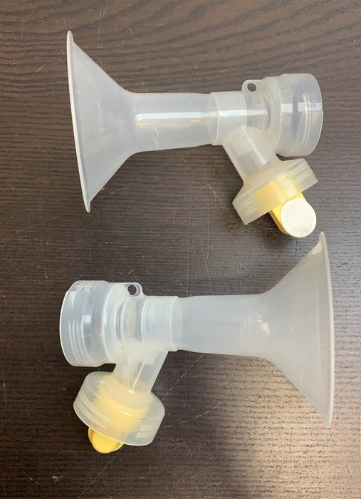 Shop BUNDLE Medela Accessories at GoodBuy Gear