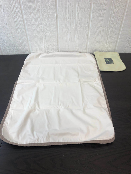 secondhand Kushies Waterproof Changing Pad Liner