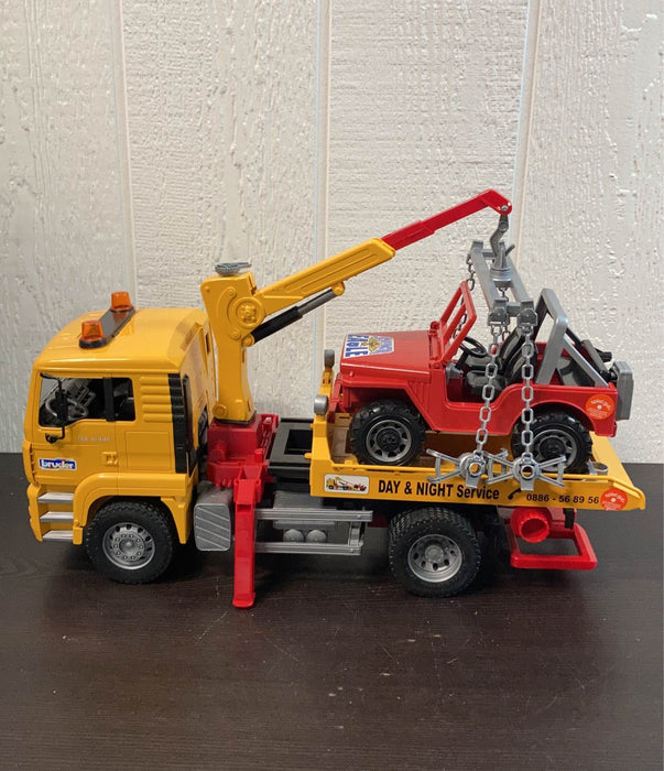secondhand Bruder Tow Truck