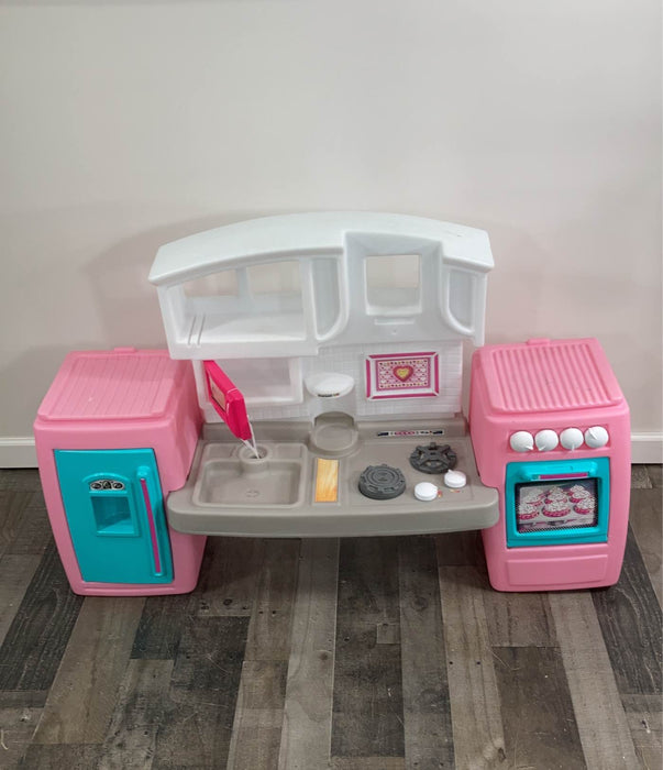 used Little Tikes Bake ‘N Grow Kitchen