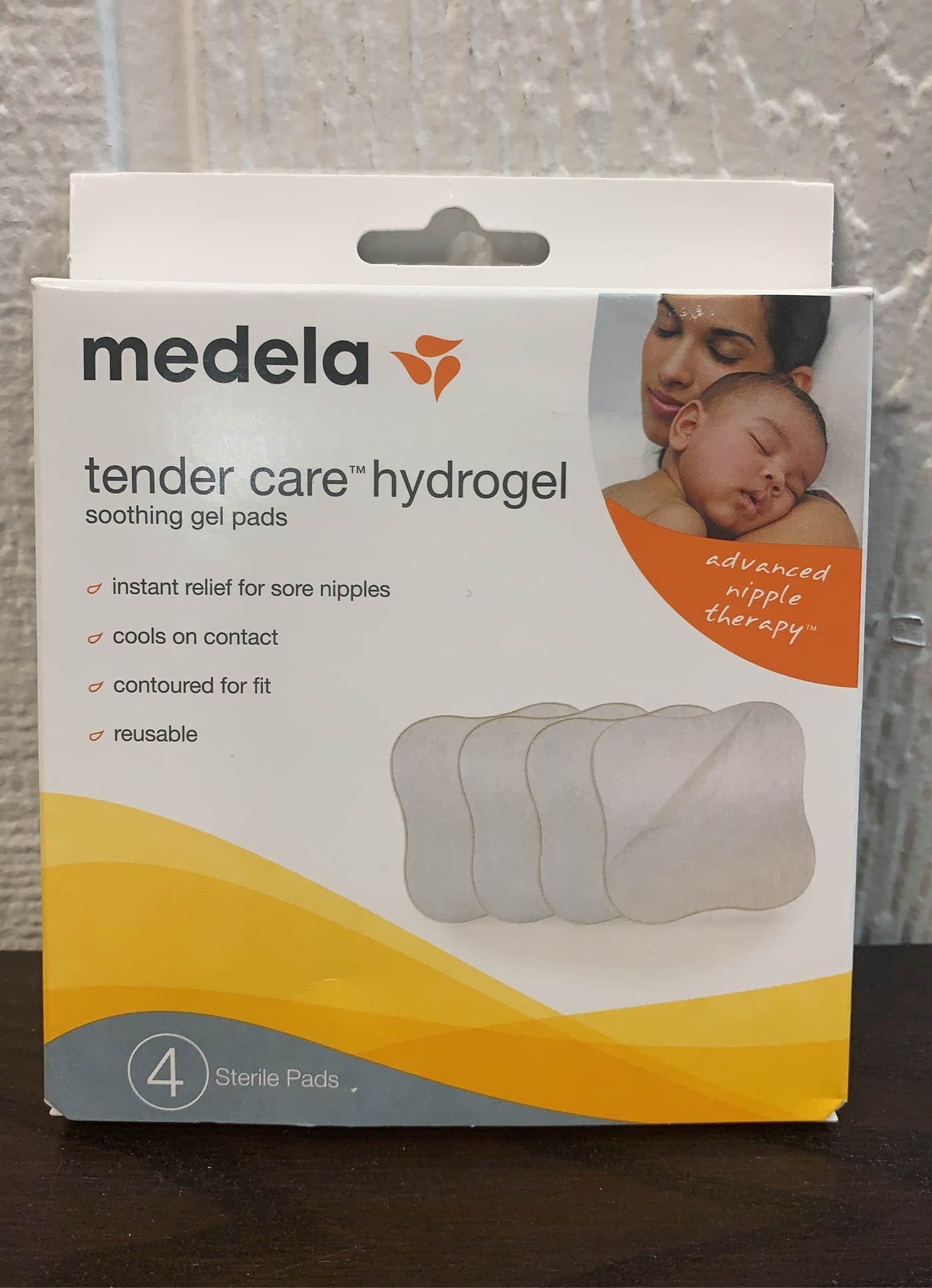 Medela Soothing Gel Pads for Breastfeeding, 4 Count Pack, Tender Care  HydroGel