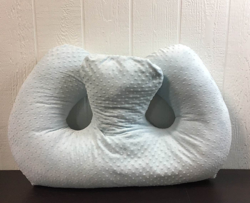 used Twin Z Nursing Pillow