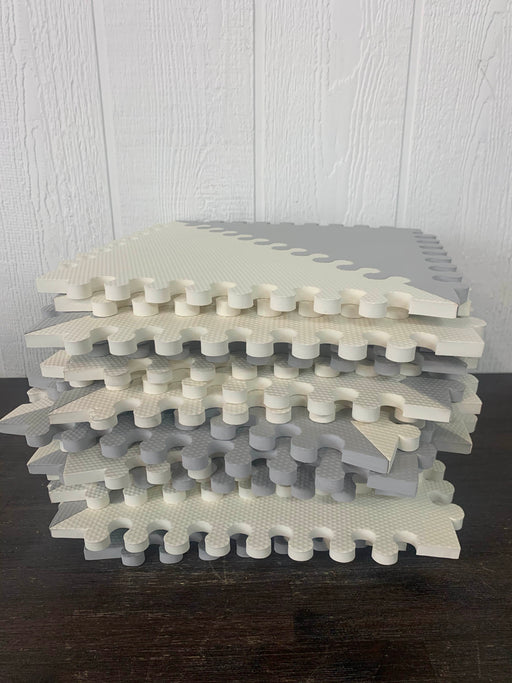 used Skip Hop Interlocking Foam Floor Tiles Playspot, Grey Cream