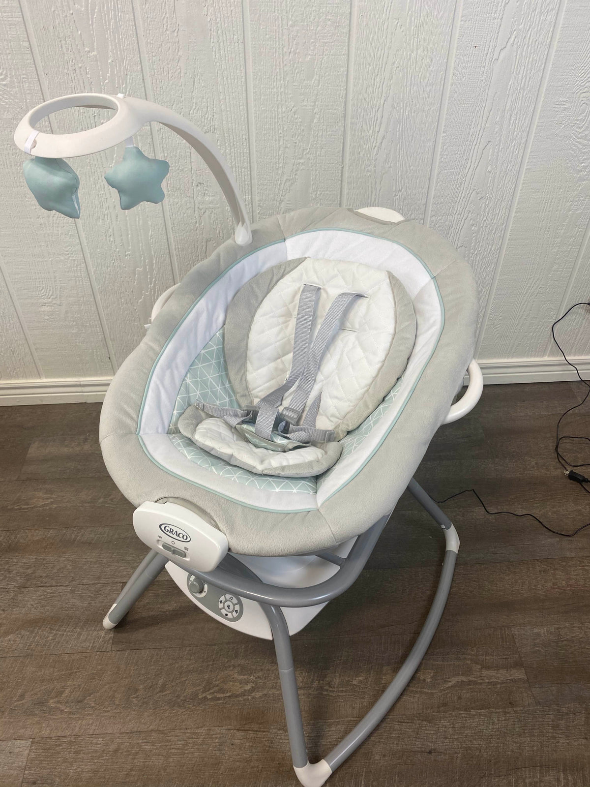 Graco EveryWay Soother With Removable Rocker — GoodBuy Gear