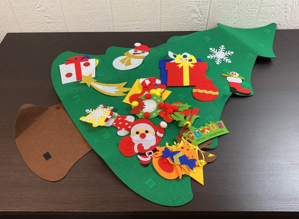 used Vowov Felt Christmas Tree Activity Toy