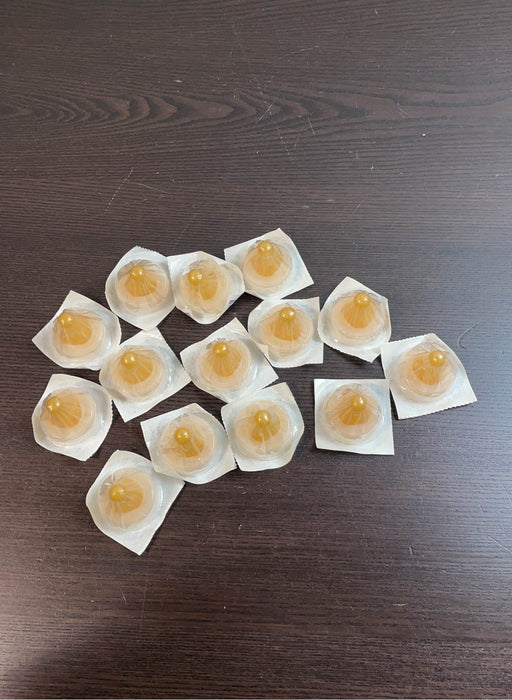 secondhand BUNDLE Similac Slow Flow Nipples