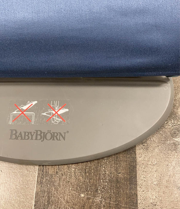 used BabyBjorn Bouncer Bliss