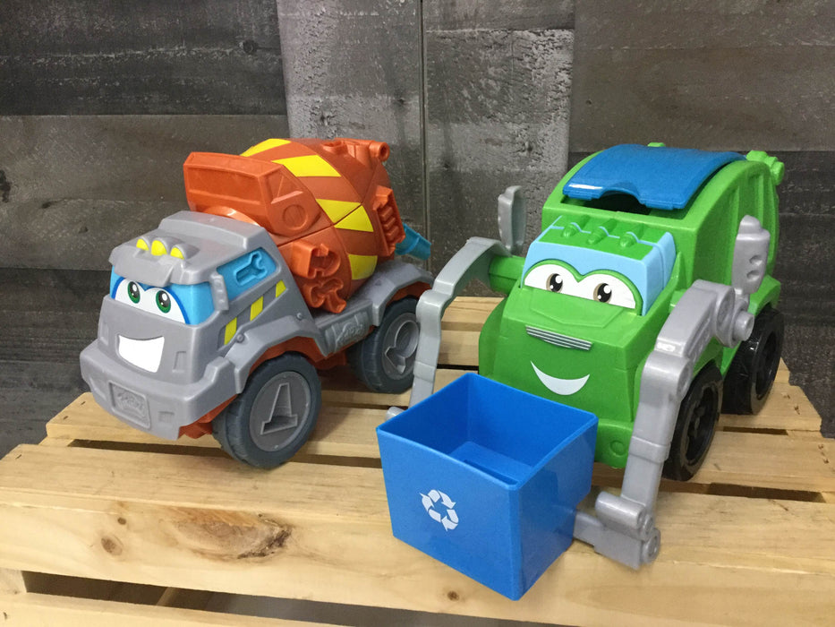 secondhand BUNDLE Play Doh Vehicles