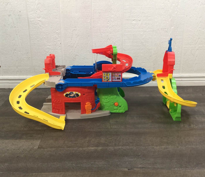 secondhand Fisher Price Little People Sit 'n Stand Skyway