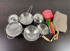 used BUNDLE Play Kitchen Supplies