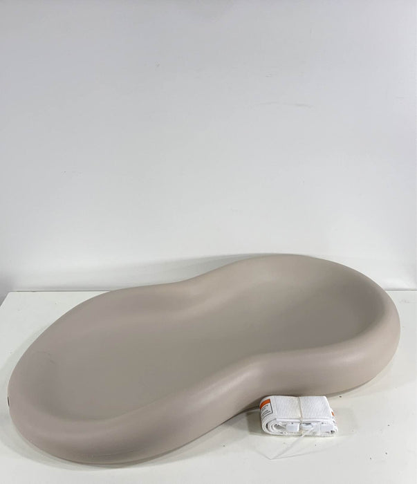 Shop Keekaroo Peanut Changing Pad, Vanilla at GoodBuy Gear