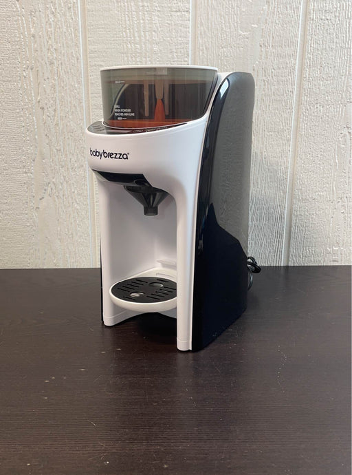 used Baby Brezza Formula Pro Advanced, White