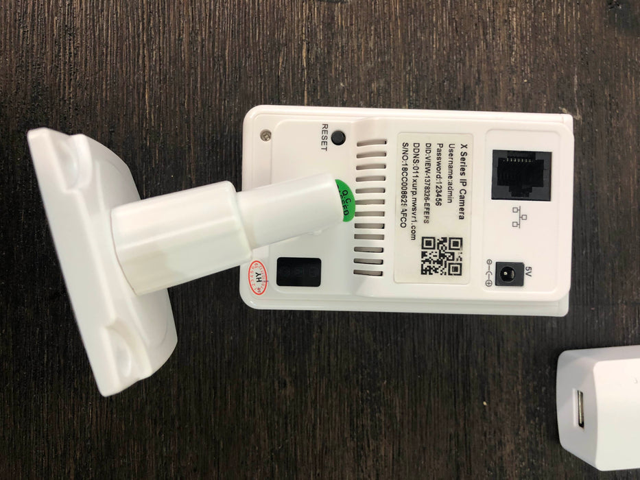 secondhand Cocoon Cam Plus Baby Monitor