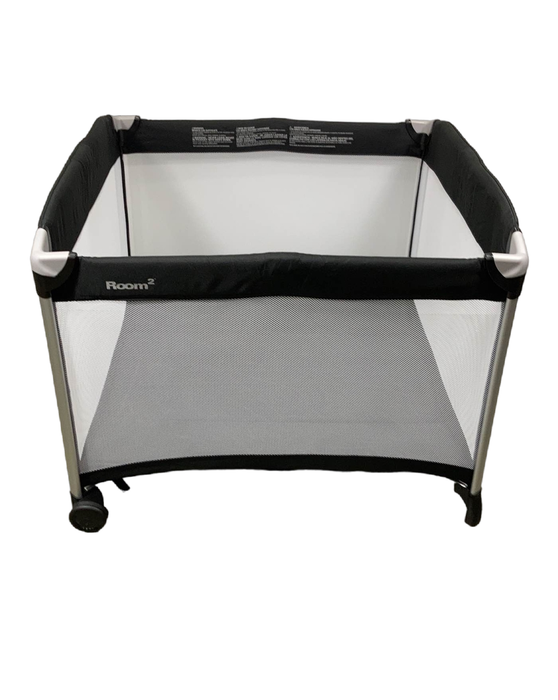 secondhand Joovy Room2 Playard, Black
