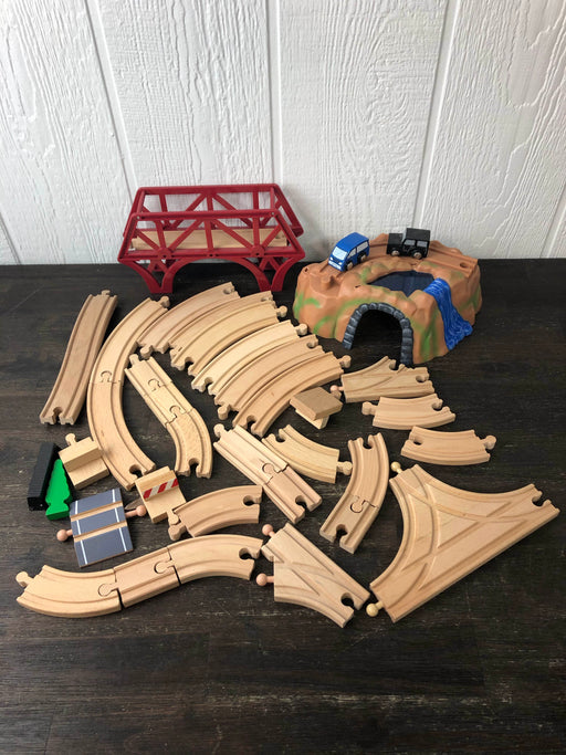 Shop BUNDLE Train Tracks at GoodBuy Gear