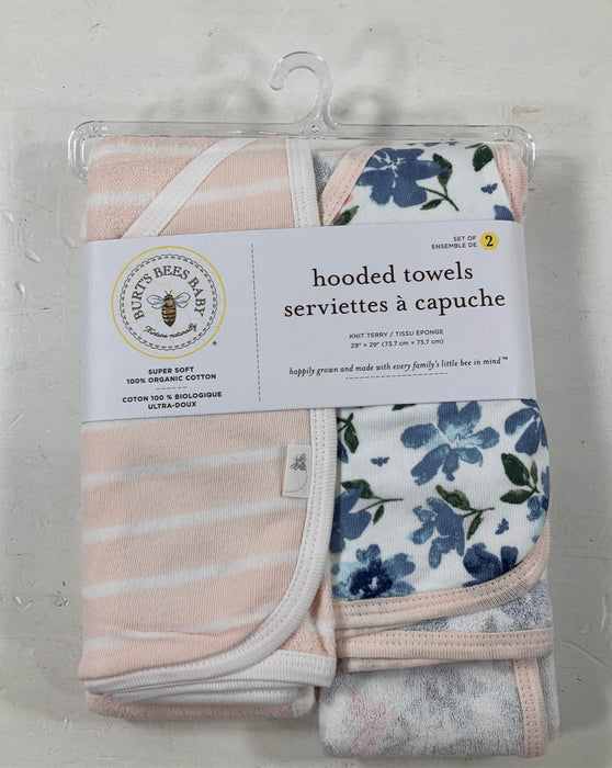 used Burt's Bees Baby Hooded Towels Bundle