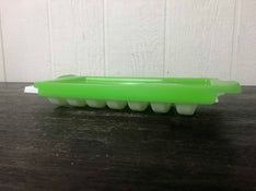 used OXO Tot Freezer Tray