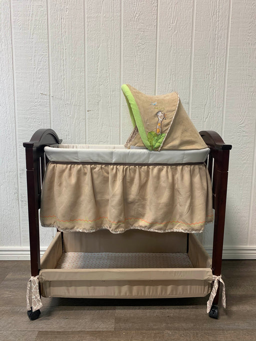 secondhand Summer Infant Classic Comfort Wooden Bassinet, Swingin' Safari