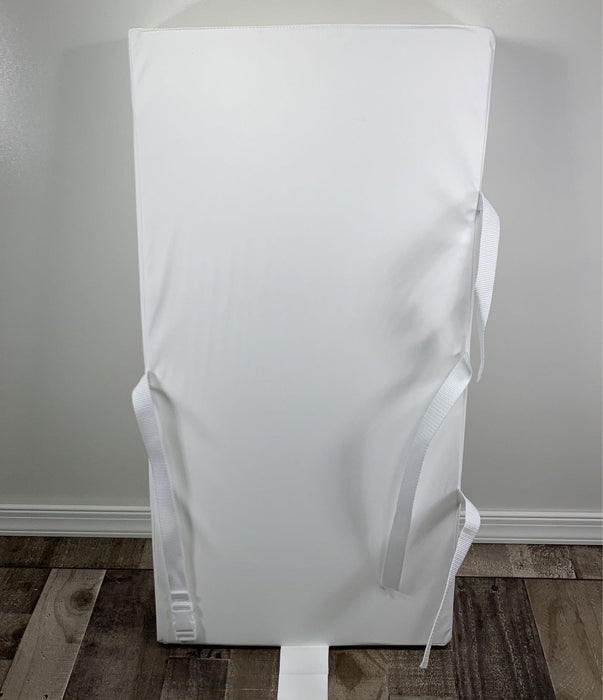 secondhand Moonlight Slumber Little Dreamer Contoured Changing Pad