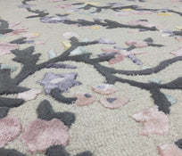 secondhand Delta Children Hand-Tufted Wool Rug, Floral Garden Area Rug