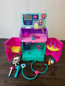 used Doc McStuffins All in One Nursery Pet Rescue Mobile