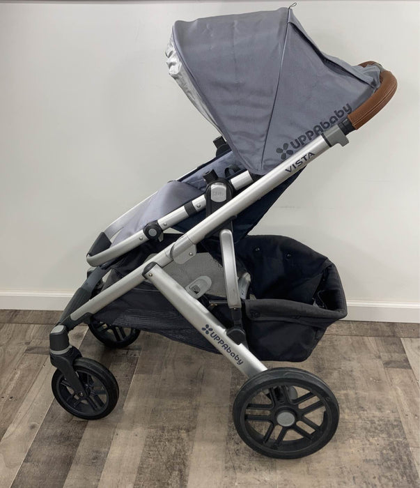 secondhand UPPAbaby VISTA V2 Stroller, 2021, Anthony (White & Grey Chenille) HIDDEN WRONG MODEL REQ 9/17