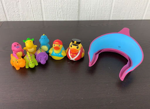 used BUNDLE Bath Toys