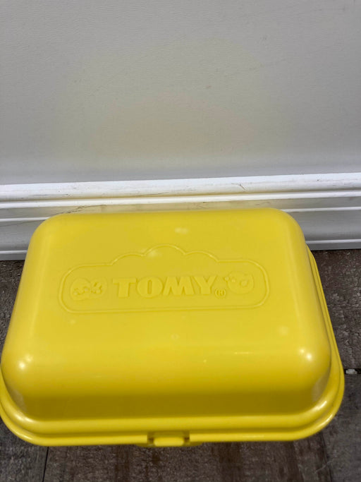 used TOMY Hide And Squeak Eggs