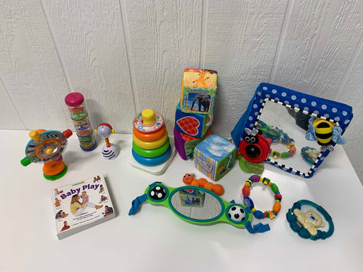 secondhand BUNDLE Fine Motor/ Quiet Time Toys