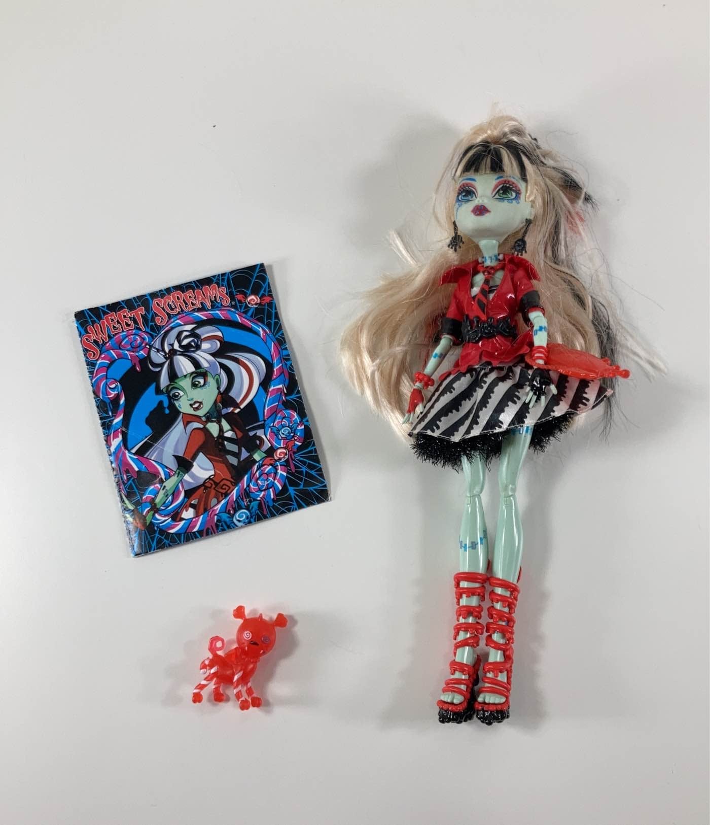 Monster High sweet screams hotsell Frankie