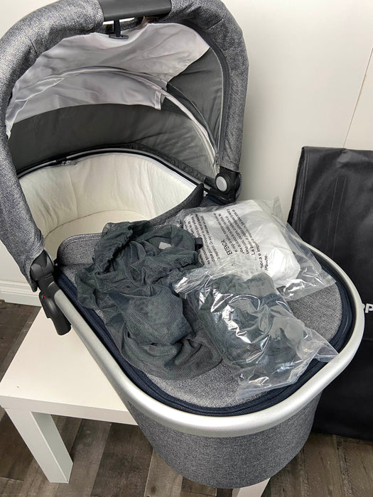 secondhand UPPAbaby VISTA V2 Stroller, 2019, Jordan (Charcoal Melange)