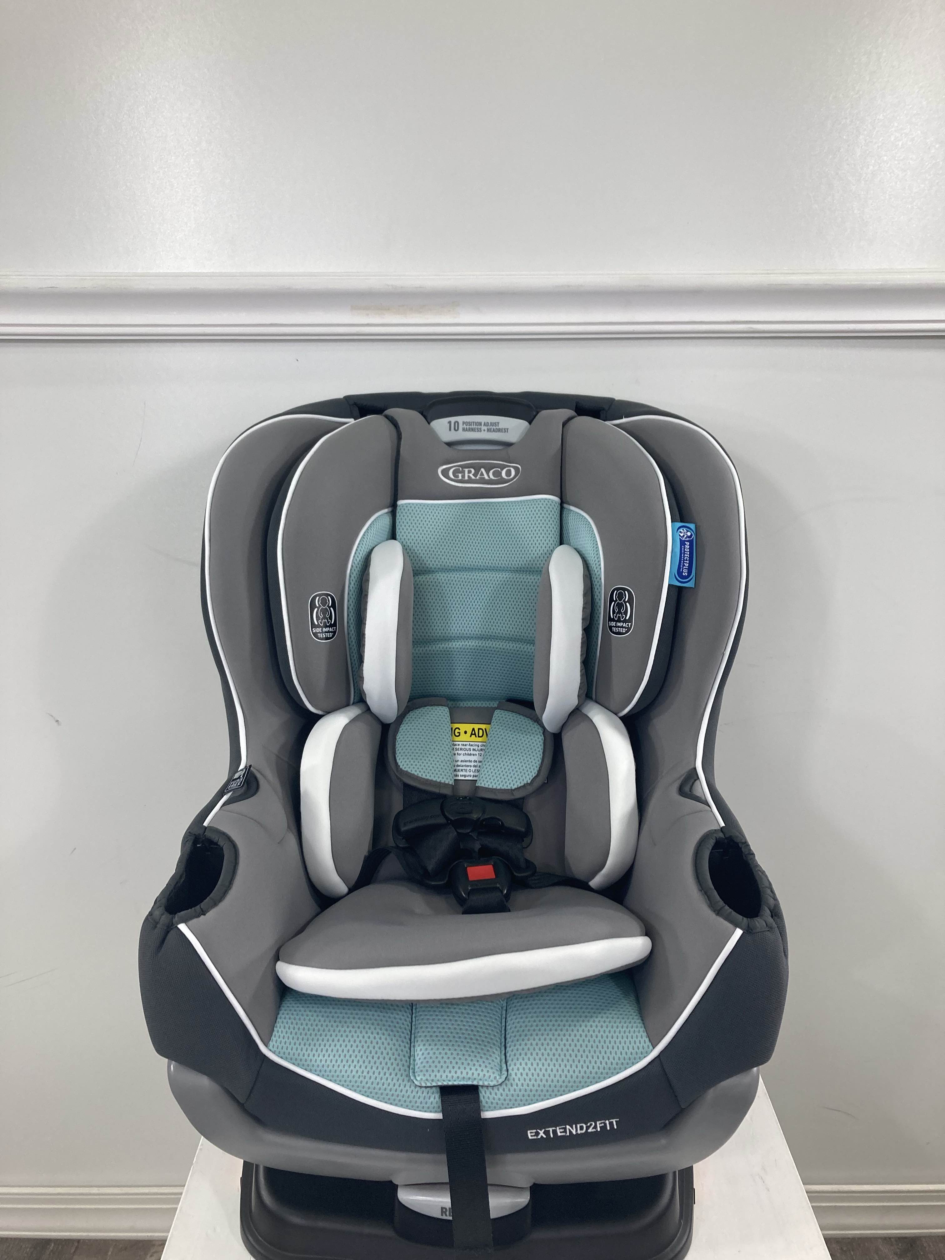 Graco baby extend2fit clearance convertible car seat