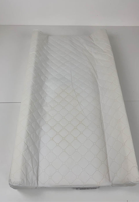 Shop Summer Infant Contoured Changing Pad at GoodBuy Gear