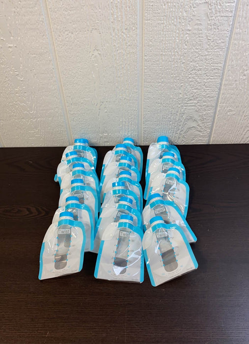 Shop Kiinde Twist Pouches at GoodBuy Gear