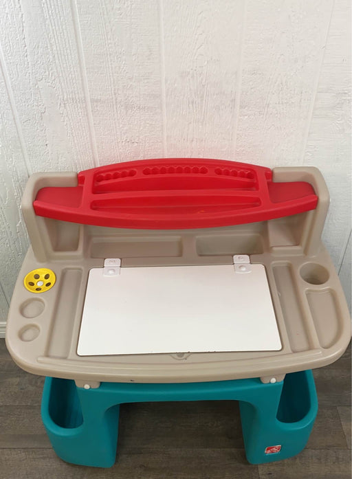 secondhand Step2 Deluxe Art Master Desk Kids Art Table with Storage
