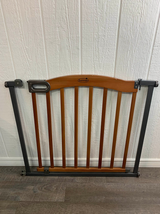 used HomeSafe By Summer Infant Wood And Metal Pressure Mounted Gate