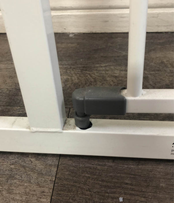 Shop Dreambaby Liberty Gate (with 1 extension) at GoodBuy Gear