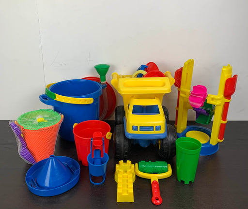 secondhand BUNDLE Sandbox Toys