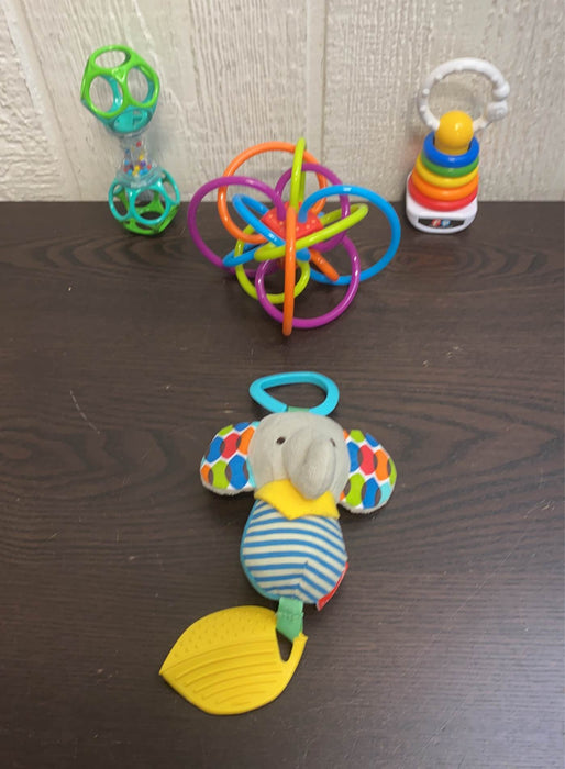 secondhand BUNDLE Grasping Toys