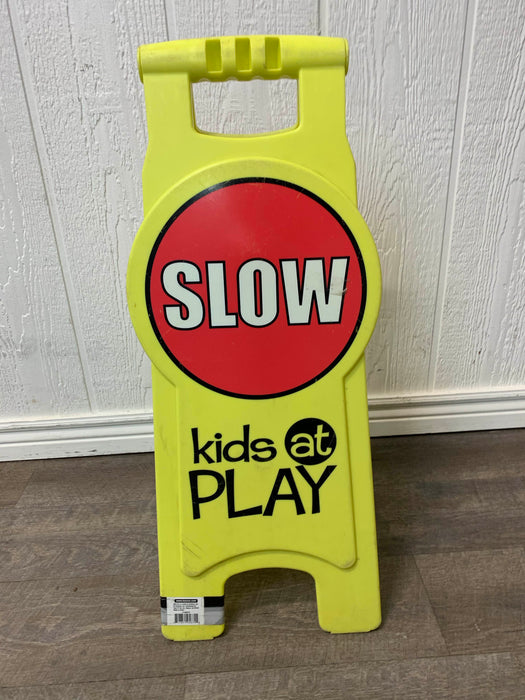 used Children Playing Safety Sign