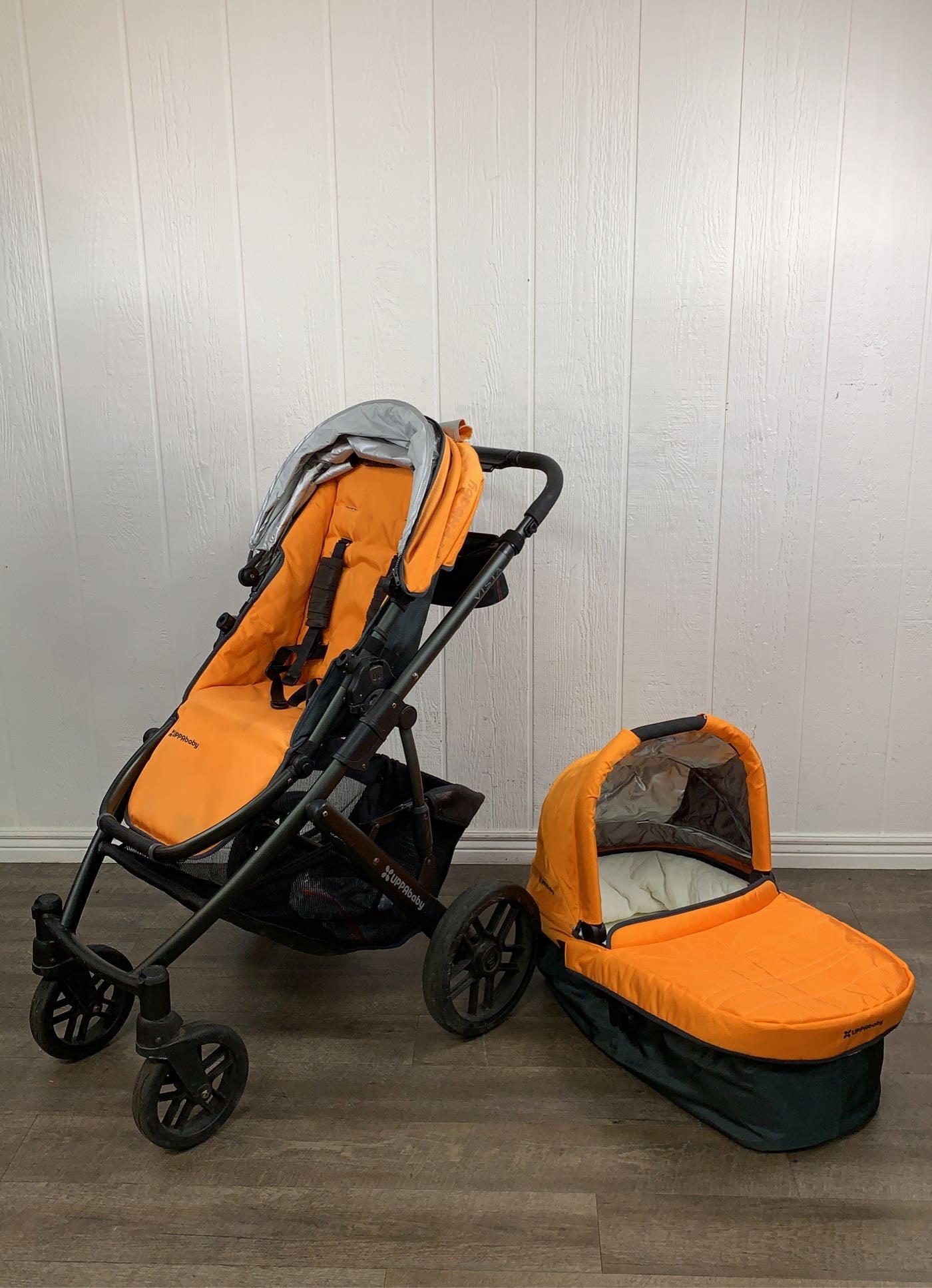 Uppababy store vista orange